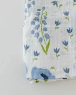 Little Unicorn Organic Cotton Muslin Swaddle Single Blue Windflower -Bedding Baby Store dsc 1651 1024x1024