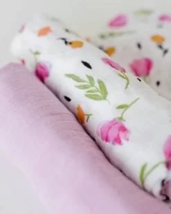 Little Unicorn Organic Cotton Muslin Swaddle 2 Pack Berry & Bloom -Bedding Baby Store dsc 1670 grande