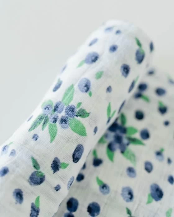 Little Unicorn Cotton Muslin Swaddle Single Blueberry 2 Little Unicorn Cotton Muslin Swaddle Single Blueberry - Image 2