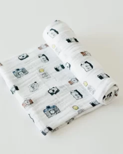 Little Unicorn Cotton Muslin Swaddle Single Camera