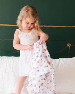 Little Unicorn Cotton Muslin Swaddle Single Juice Box -Bedding Baby Store littleunicorn beckykimballphoto 12 1024x1024