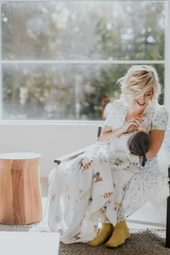 Little Unicorn Cotton Muslin Swaddle Single Oh Deer -Bedding Baby Store ub0157 little unicorn cotton swaddle oh deer ls2 1024x1024