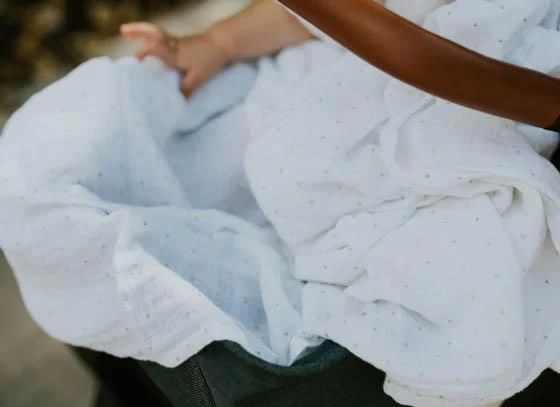 Little Unicorn Cotton Muslin Swaddle Single Gold Dot 4 Little Unicorn Cotton Muslin Swaddle Single Gold Dot - Image 4