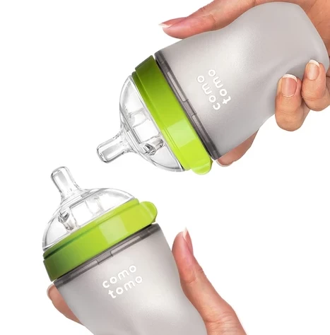 COMOTOMO Silicone Baby Bottle Pack Green 2 X 250ml - Medium Flow 2 COMOTOMO Silicone Baby Bottle Pack Green 2 X 250ml - Medium Flow - Image 2